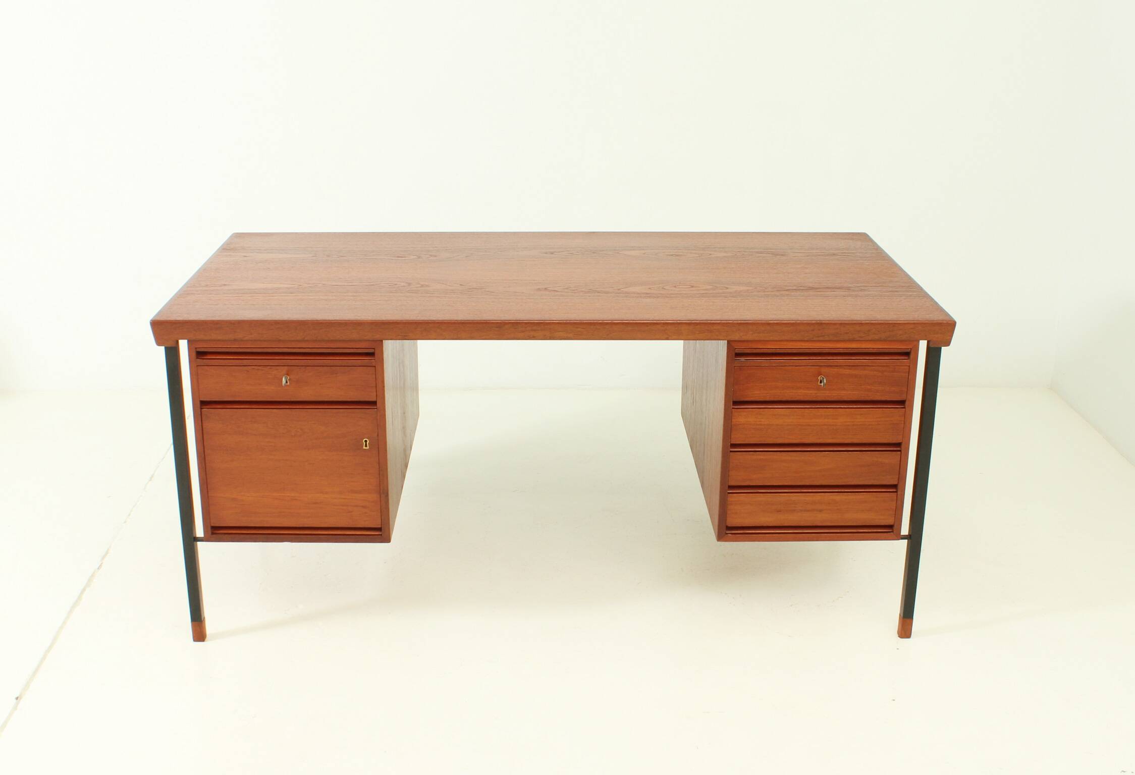 Teak desk by Peter Hvidt and Orla Mølgaard for Søborg, Denmark