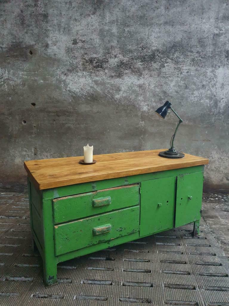 Old workbench industrial