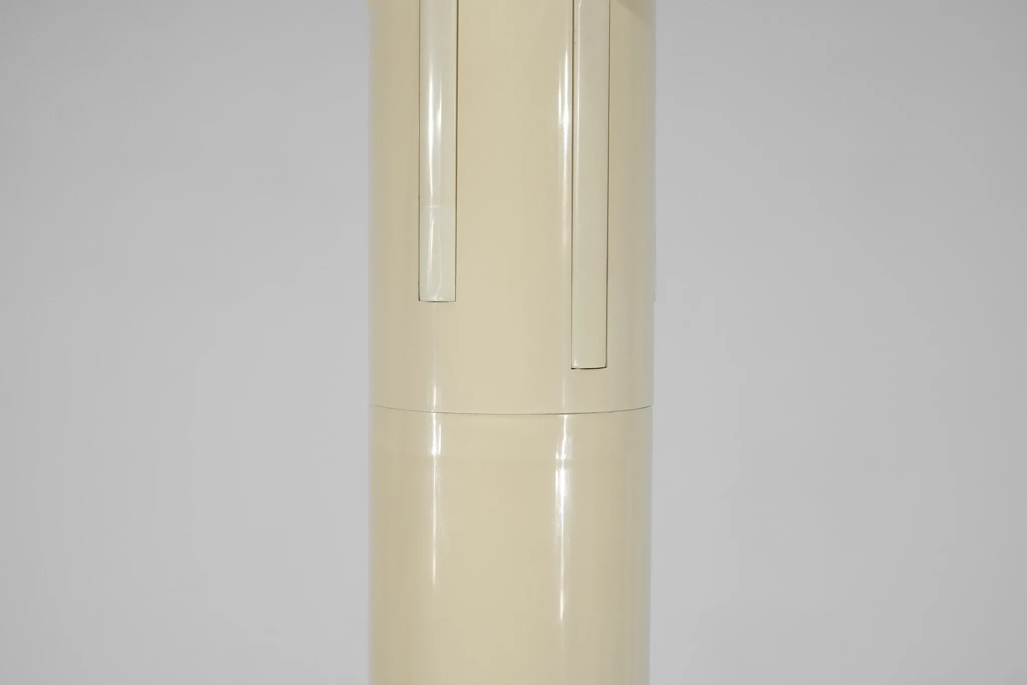 Coat rack "Planta" designed by Giancarlo Piretti for Anonima Castelli.