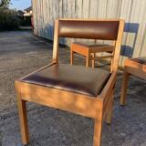 6 wooden and leatherette chairs