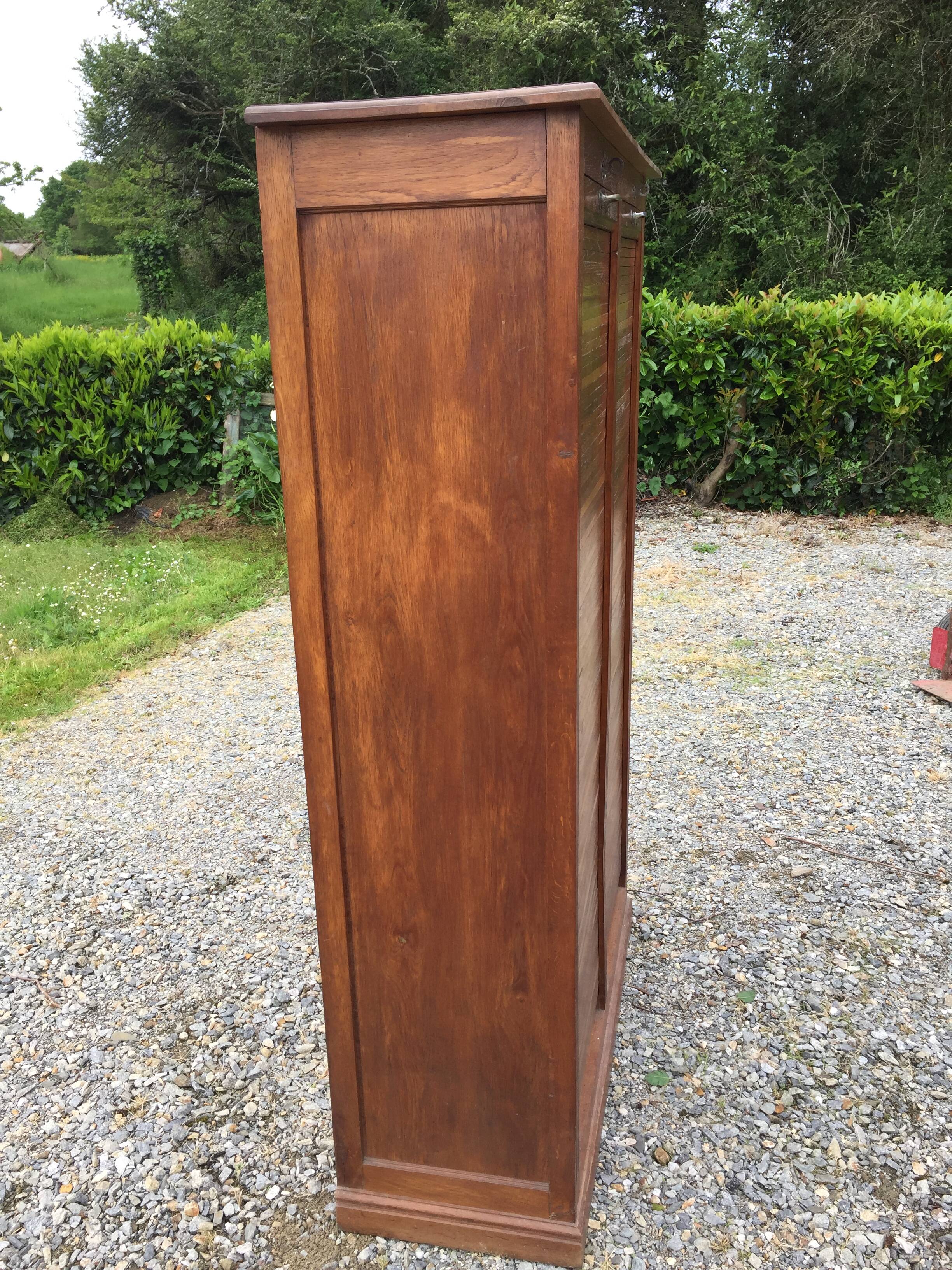 Oak double curtain workshop cabinet