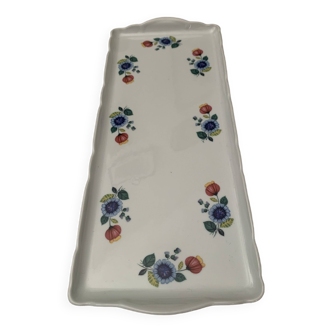 Plat en porcelaine