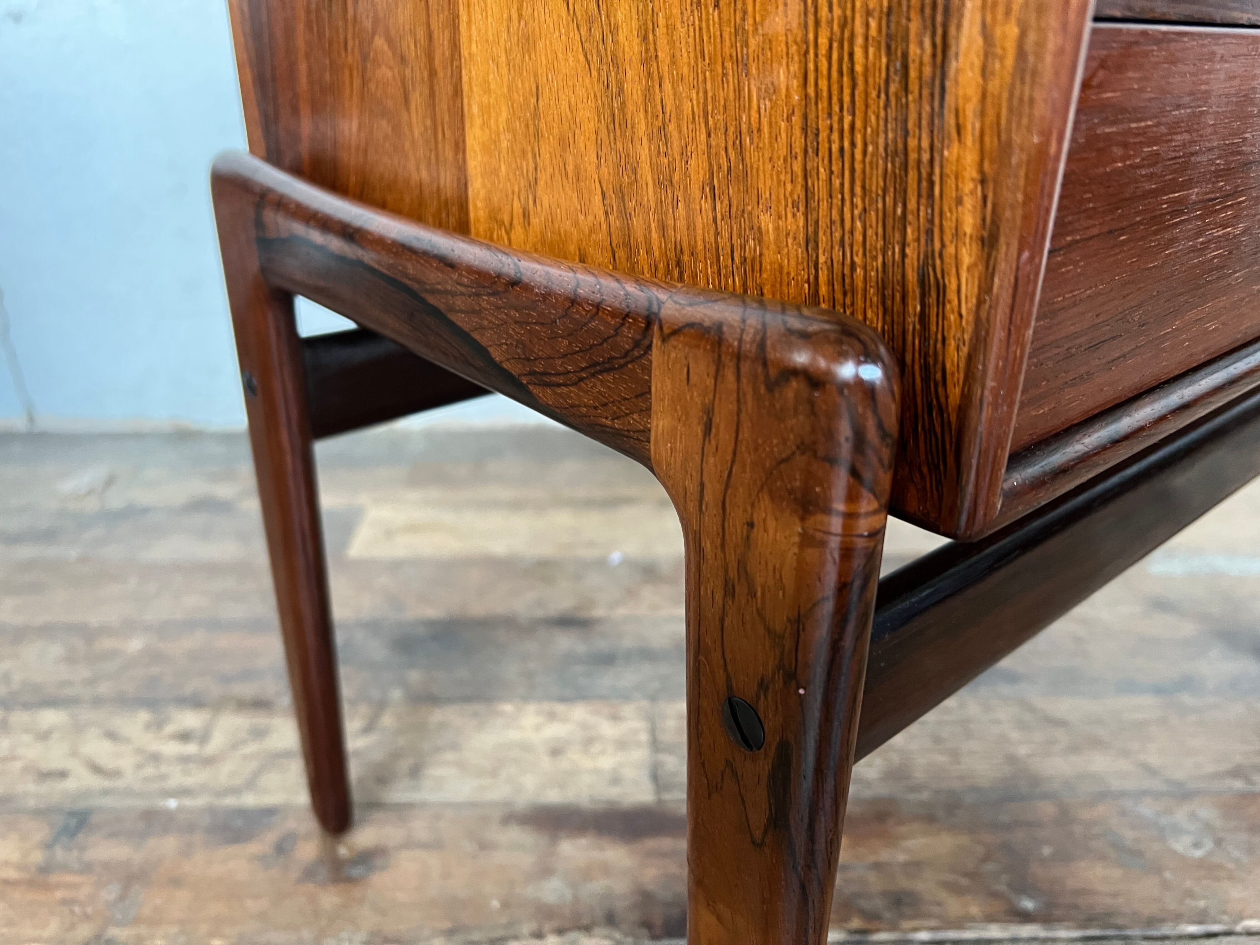 Paire de chevets scandinaves Arne Vodder design danish 1960