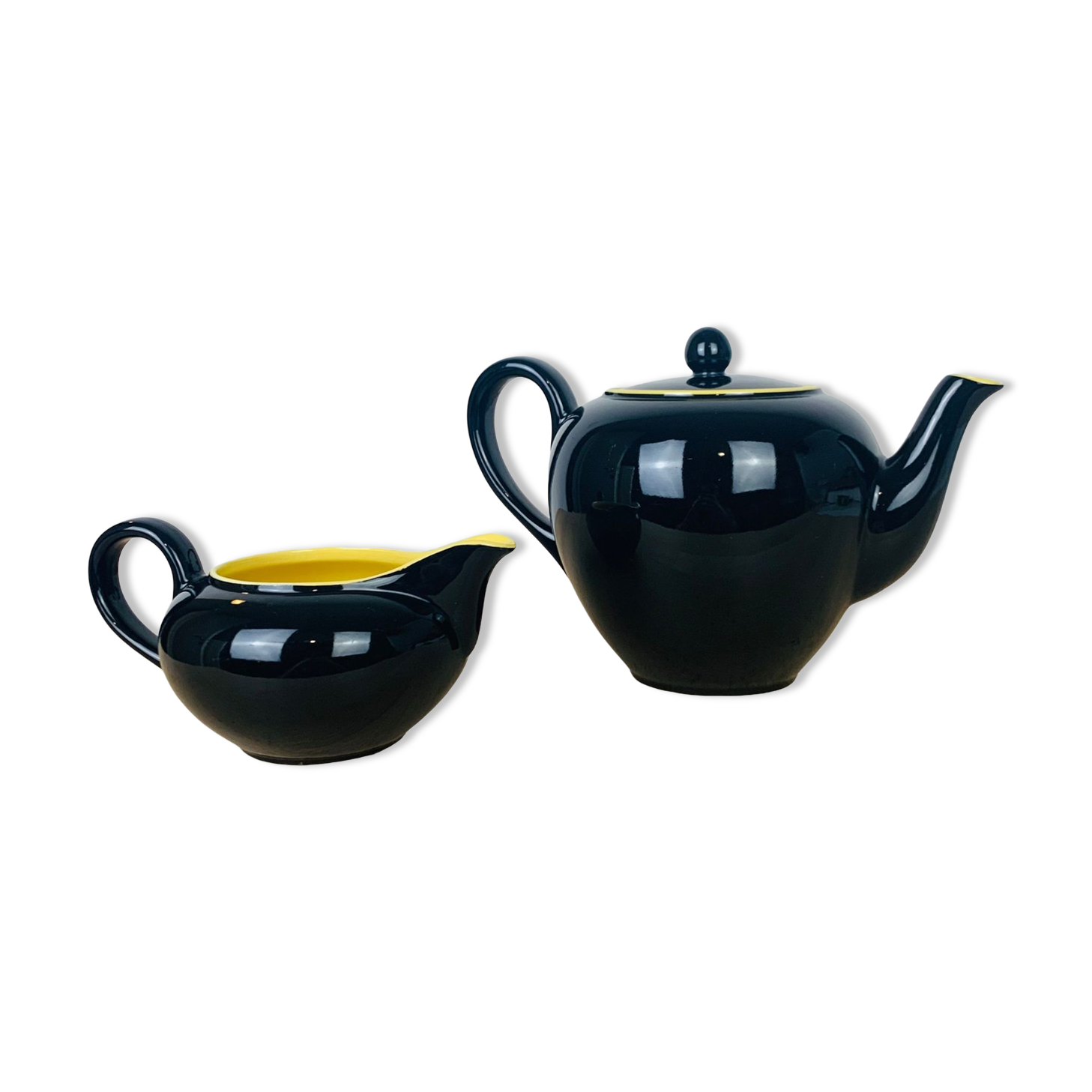 Teapot and milk jug Biarritz by Villeroy & Boch vintage ceramics