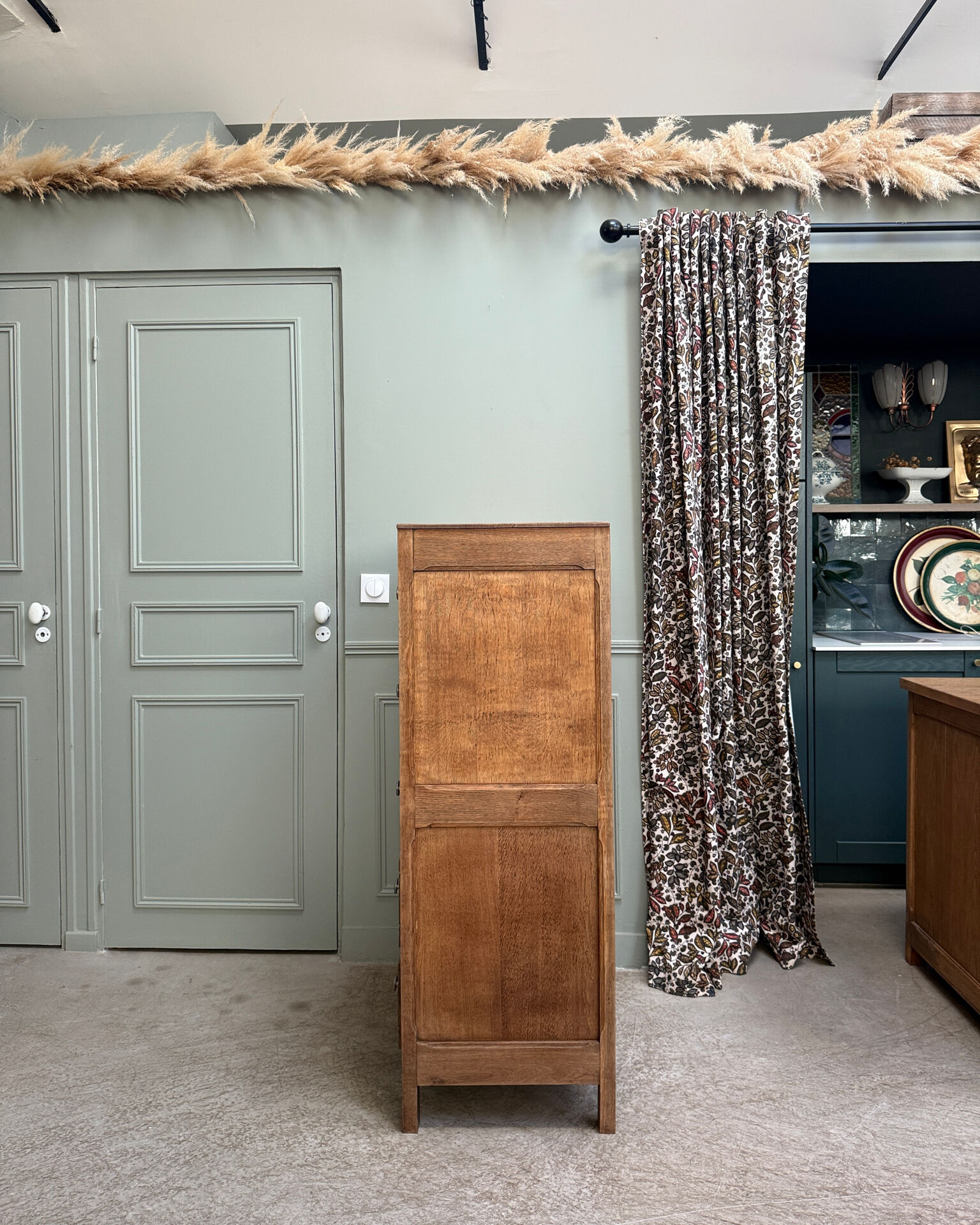 Large Art Deco oak chest of drawers (renovated)