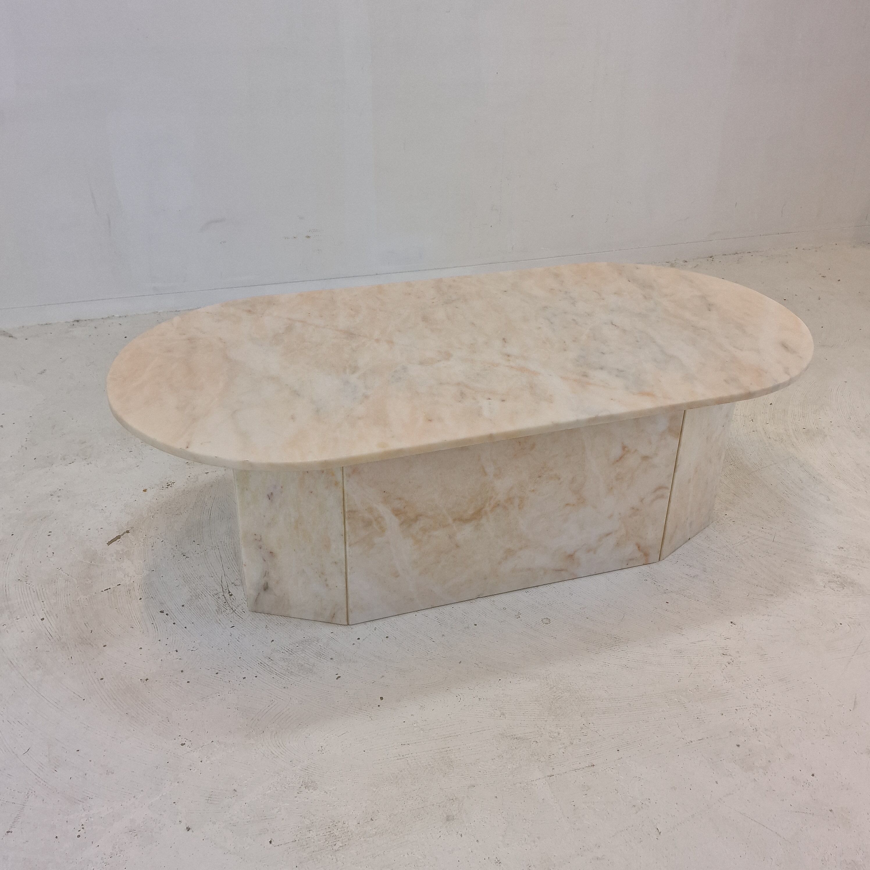 Italian marble coffee table 1980s