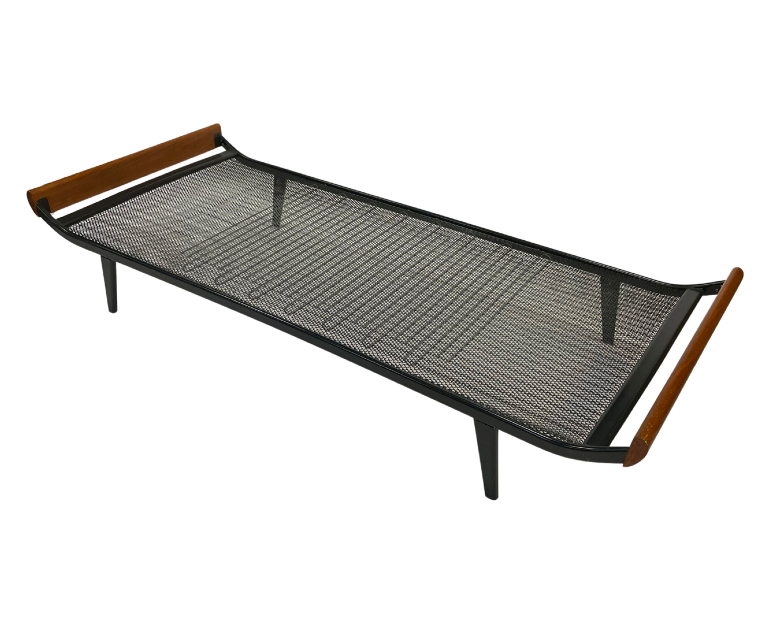 Day bed Auping Cleopatra design by Dick Cordemeyer 60