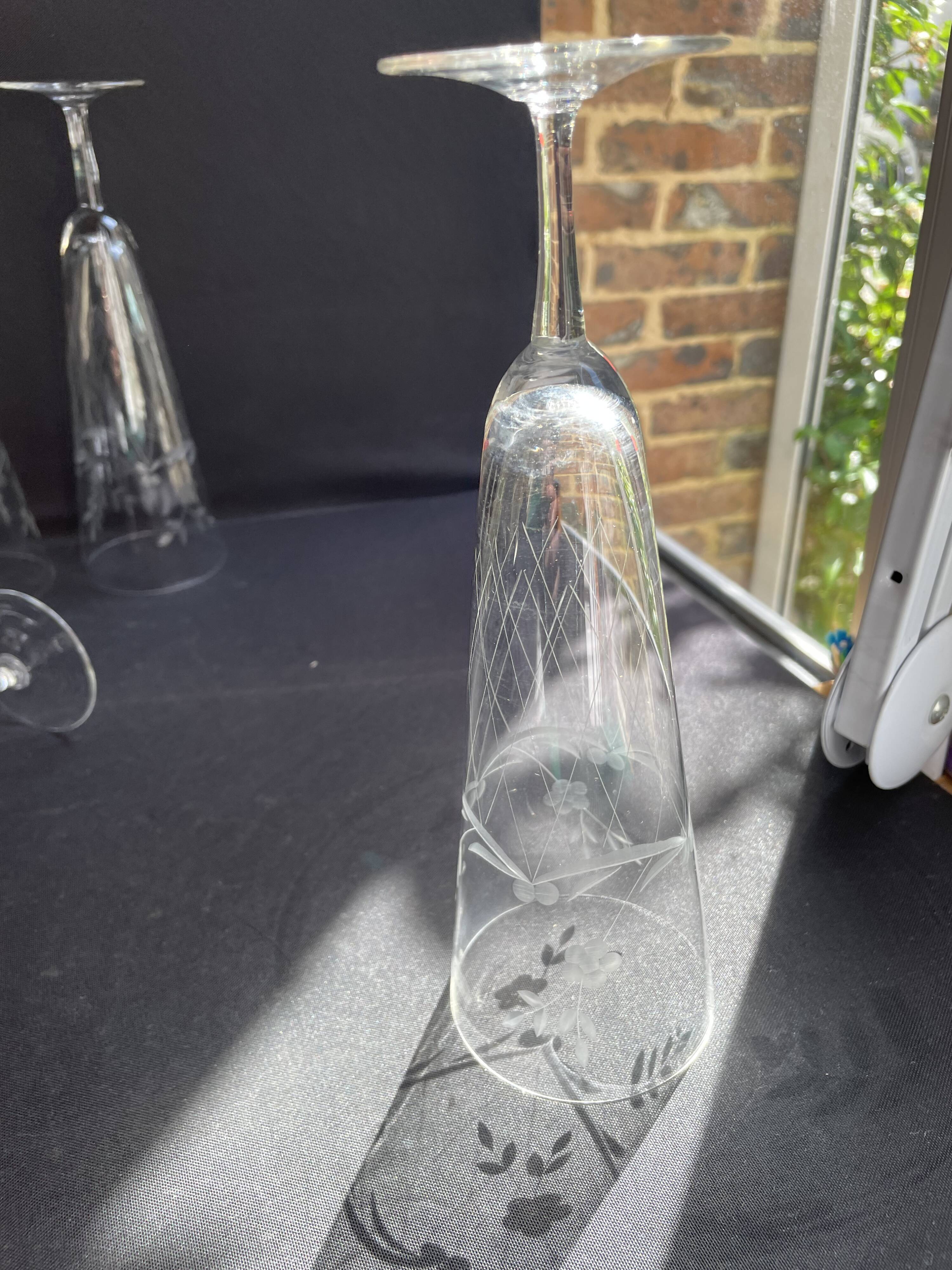 3332 – 4 Large Champagne Flutes – Vintage Cut Crystal, unstamped, these 4 large flutes