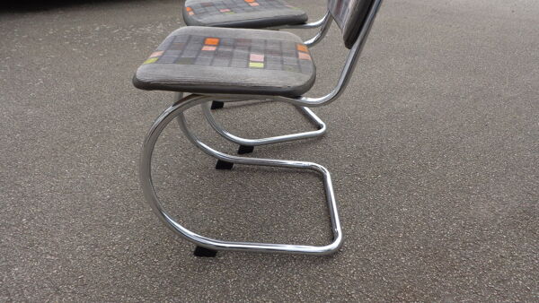 Duo de chaises vintage cantilever