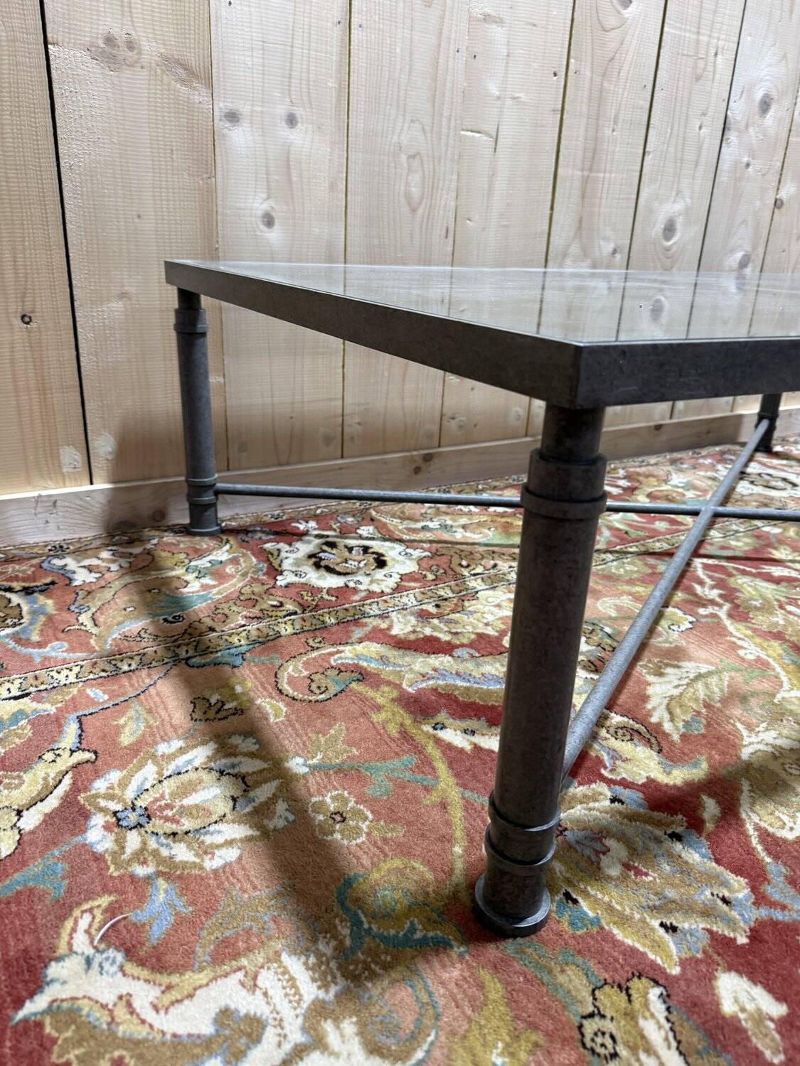 Table basse en fer et verre 1980