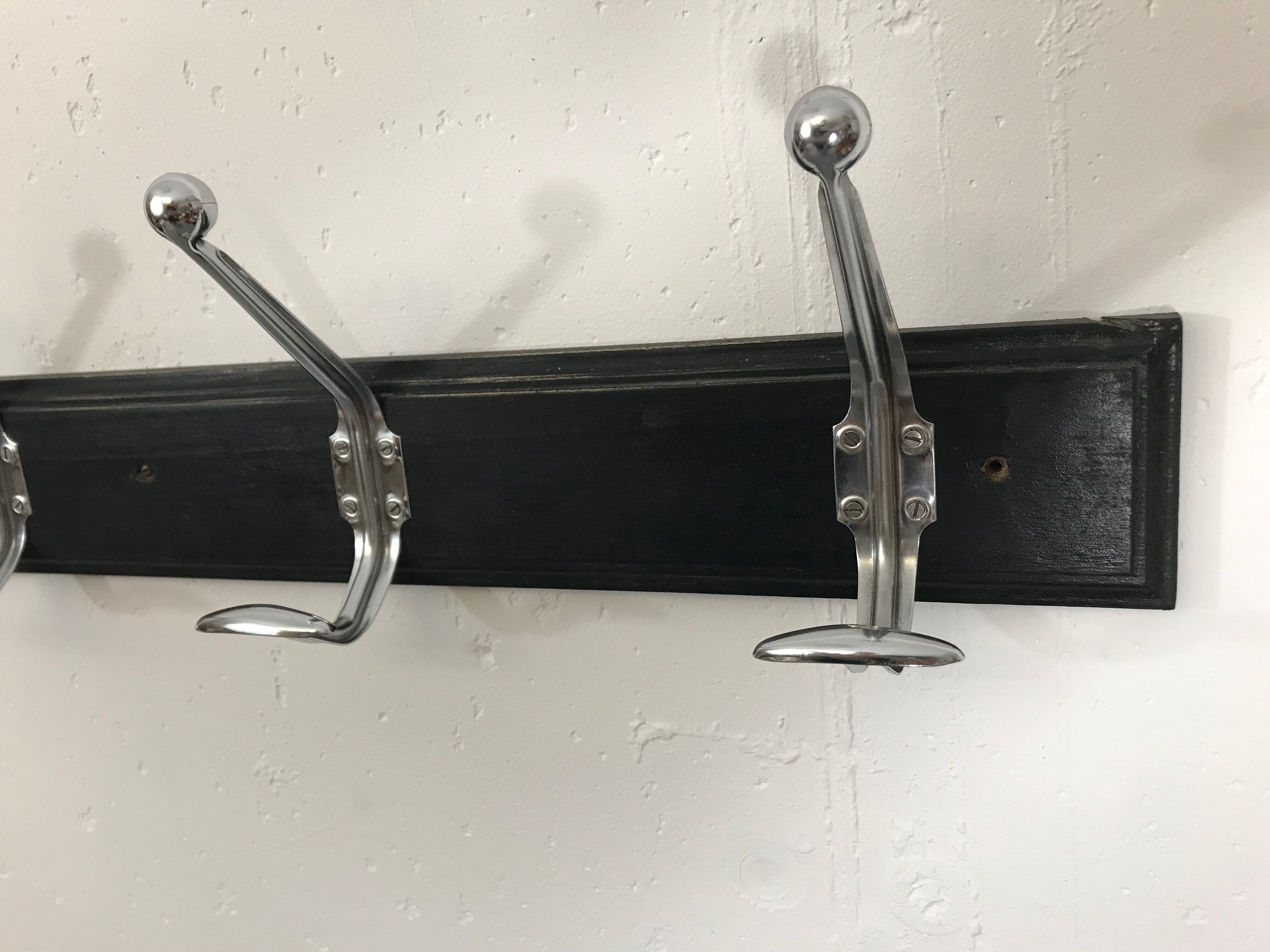 Black coat holder 4 patères