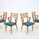 Ensemble de quatre chaises de salle à manger en chêne des années 1960, Tchécoslovaquie