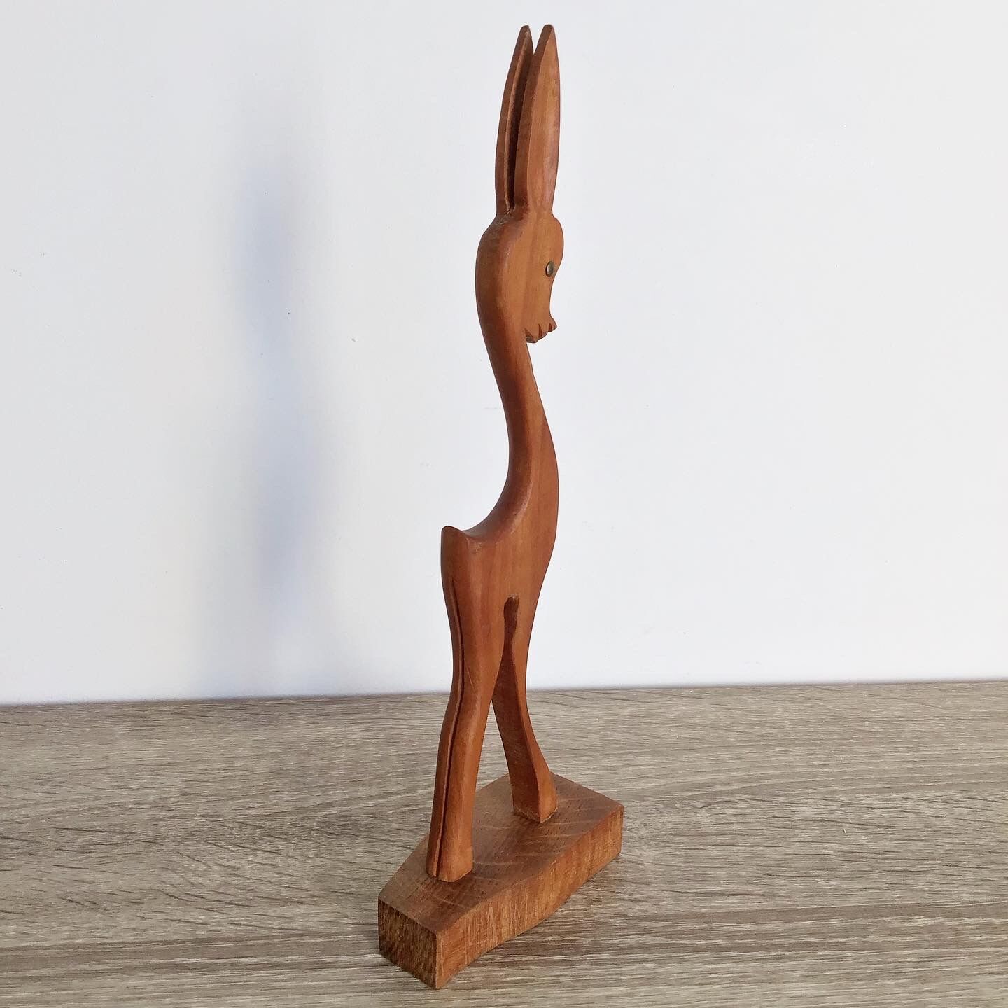 Vintage statuette in wood fawn stylized doe