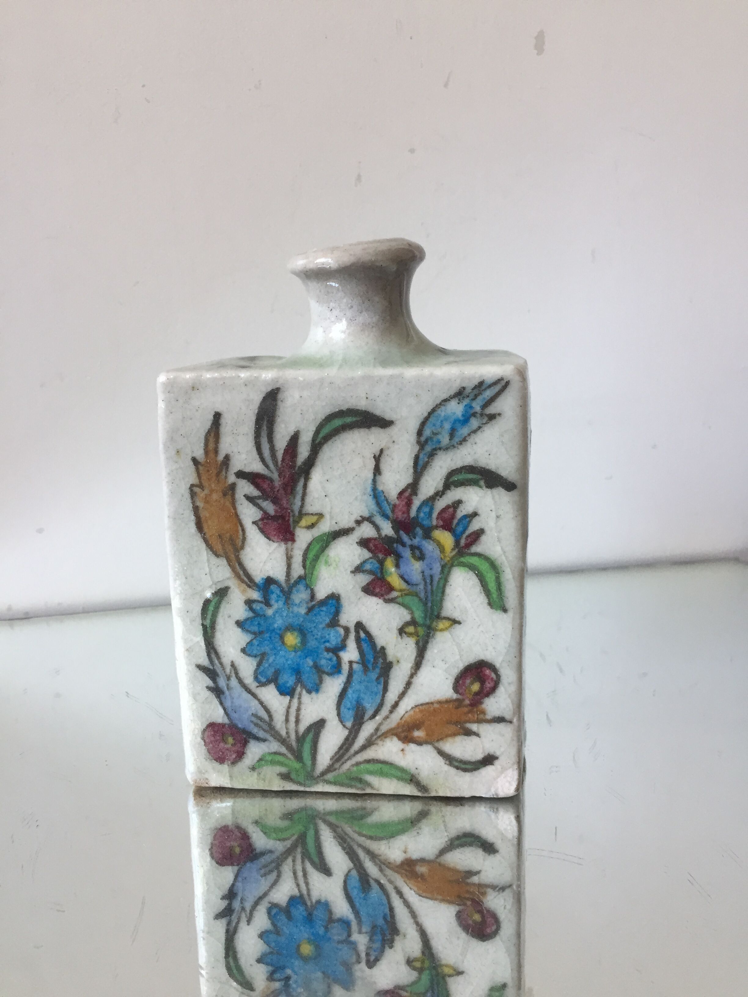 Illamic art ceramic vase in i̇znik style antique