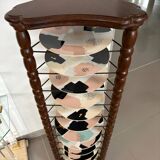 Turned wooden display stand, late 19th - early 20th century.