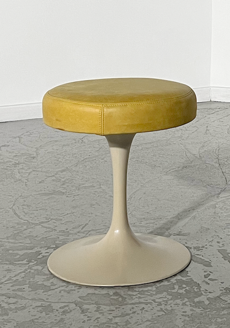 Tabouret "tulip" Eero Saarinen pour Knoll International