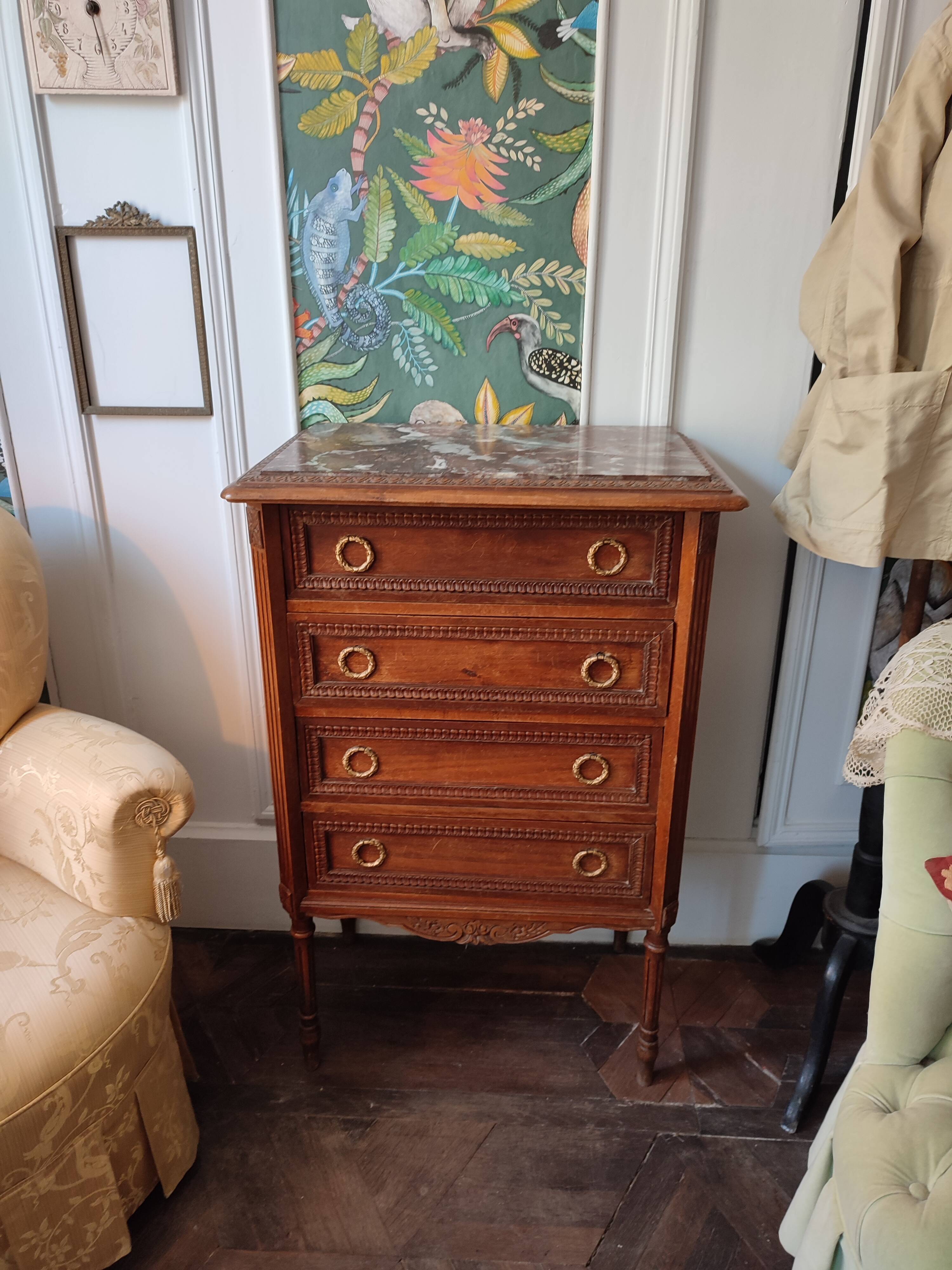 Commode in louis XVI style ragpicker