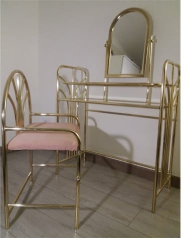 Coiffeuse dorée art déco