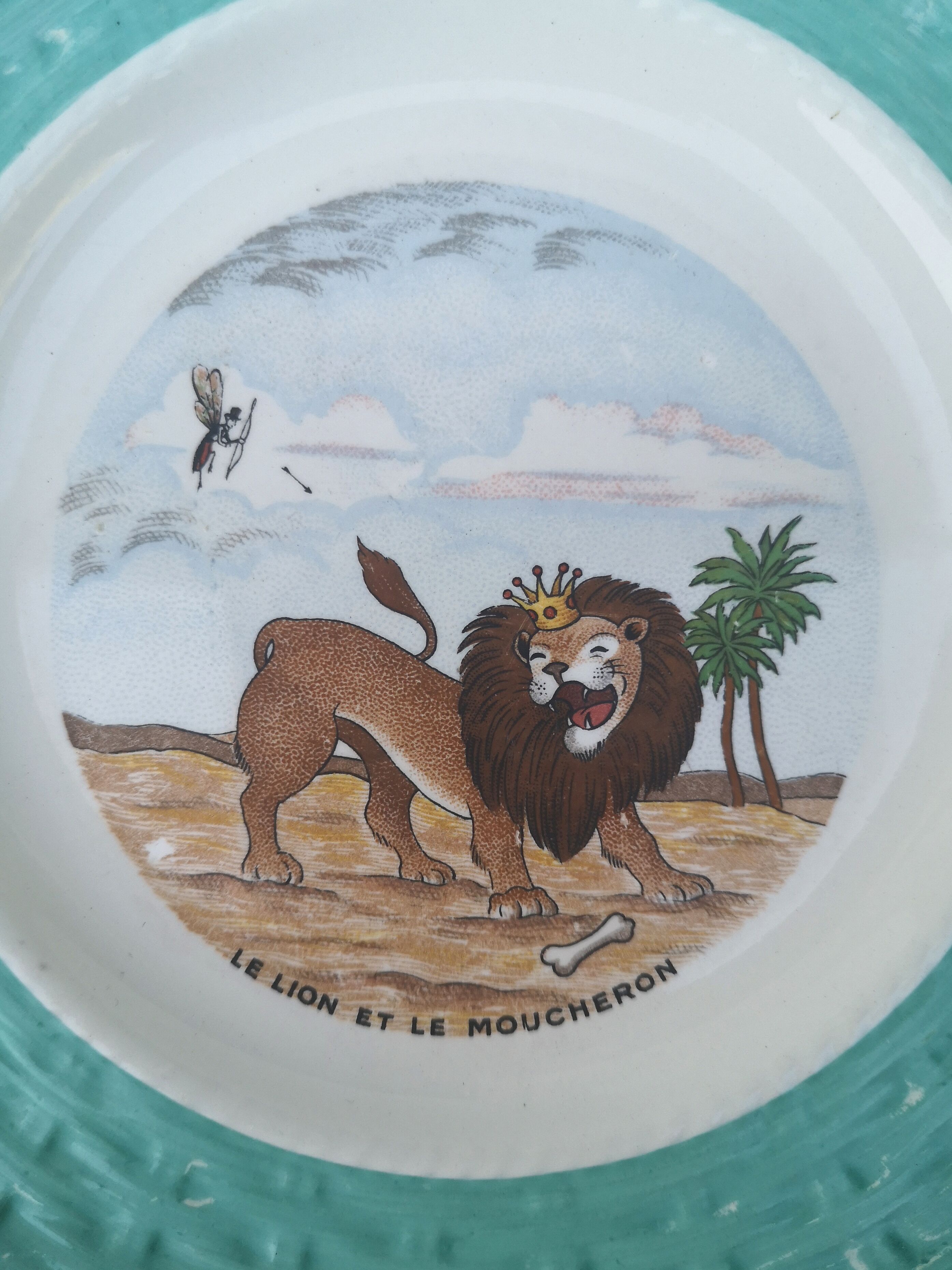 Old dessert plates, talking theme Fables de la Fontaine