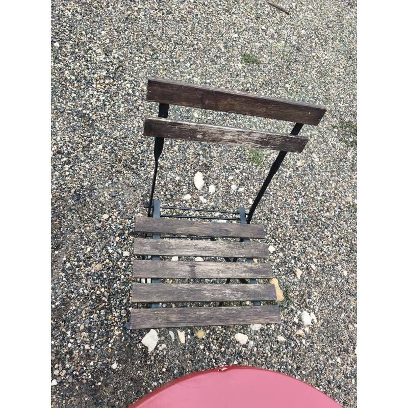 Bistro table + 2 folding chairs