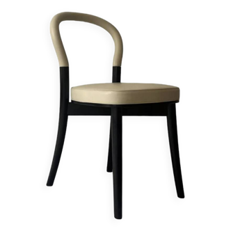 chaises en frene et cuir beige "Goteborg" par Gunnar Asplund pour cassina