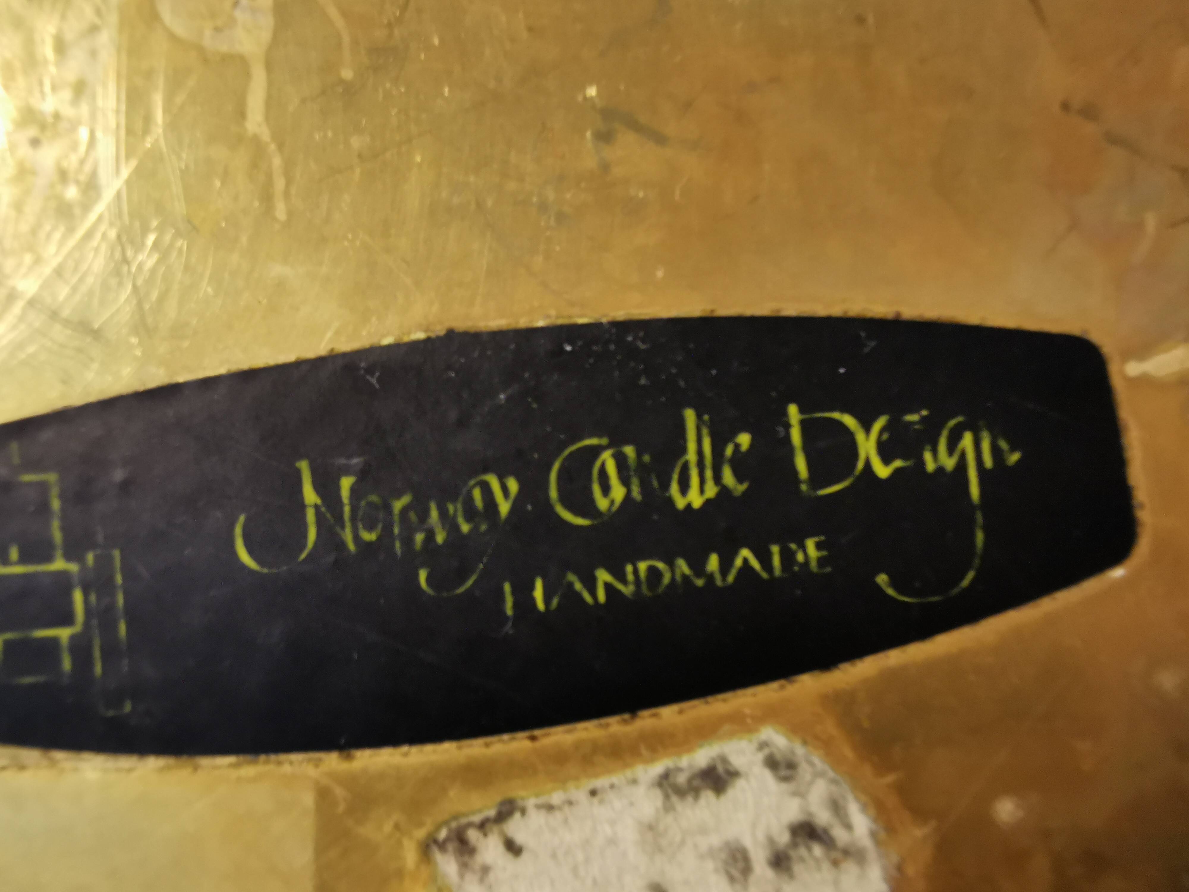 Bougeoir en laiton avec abat-jour en verre translucide fabriqué par Norway Candle Design années 1960