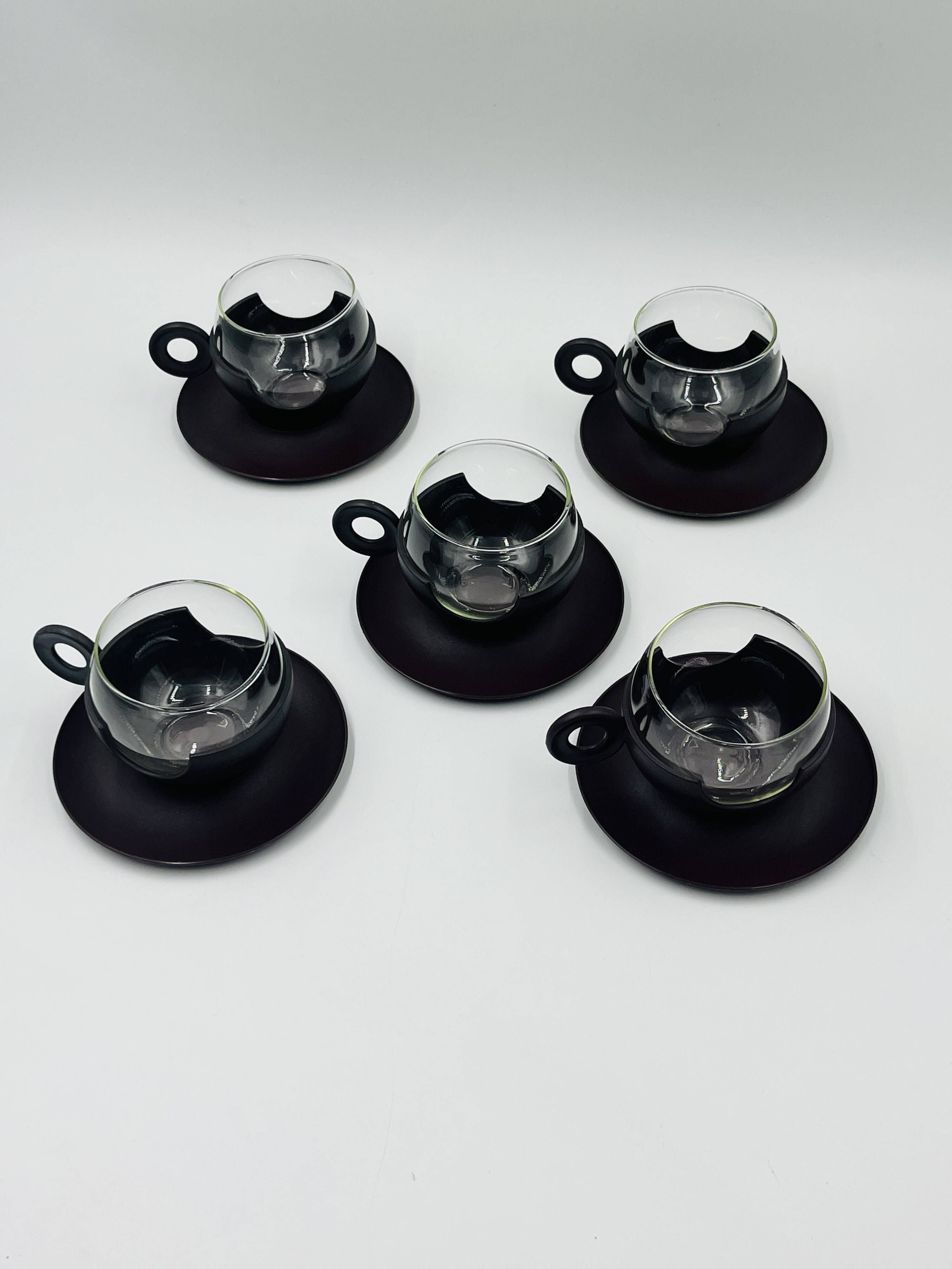 5 Cup Pop Service at Anses Donut – Dutch Design – 1970