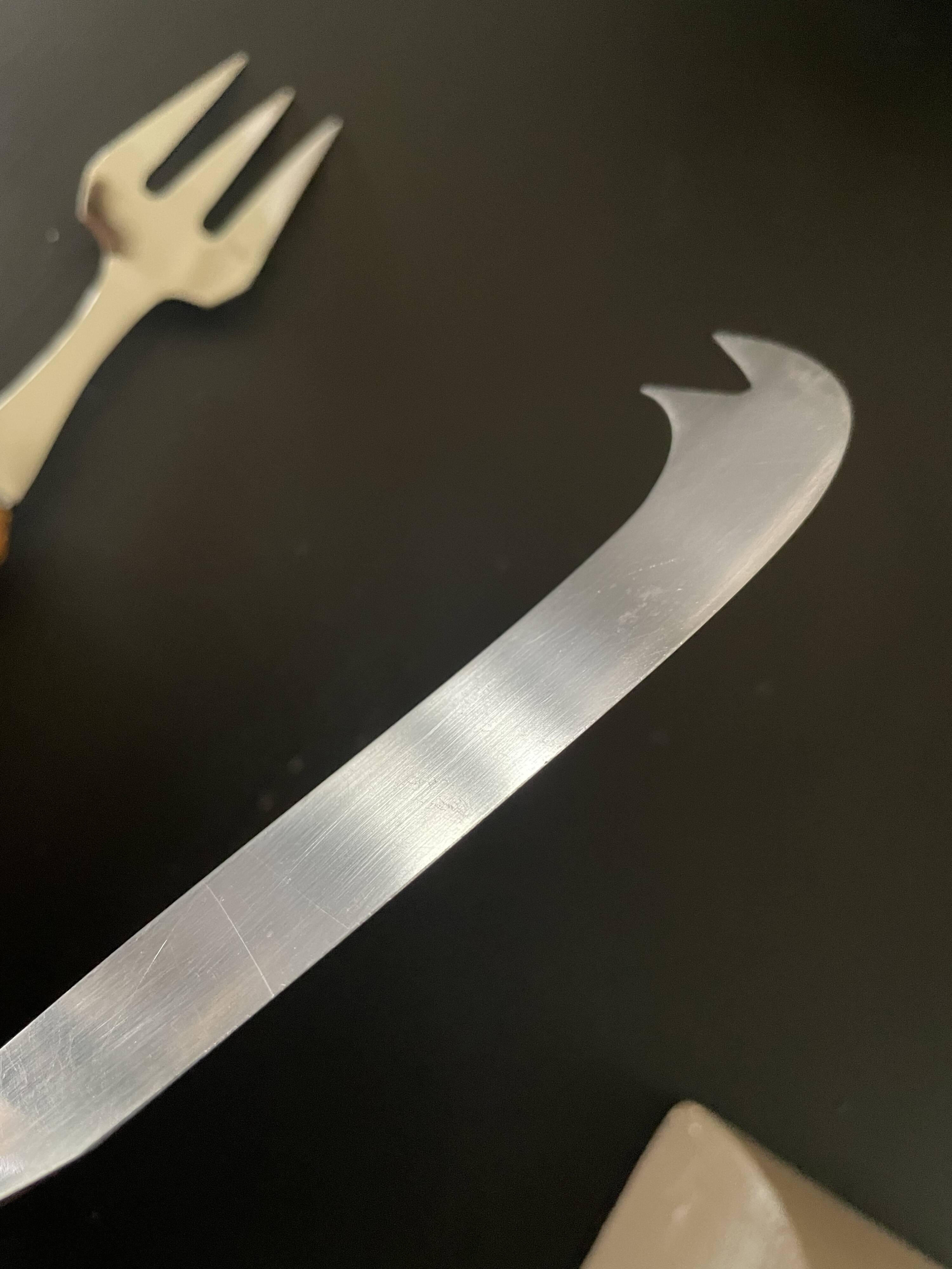 Bamboo handle cheese serving cutlery