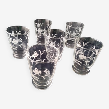 6 verres de table vintage forme gobelet décor gravé