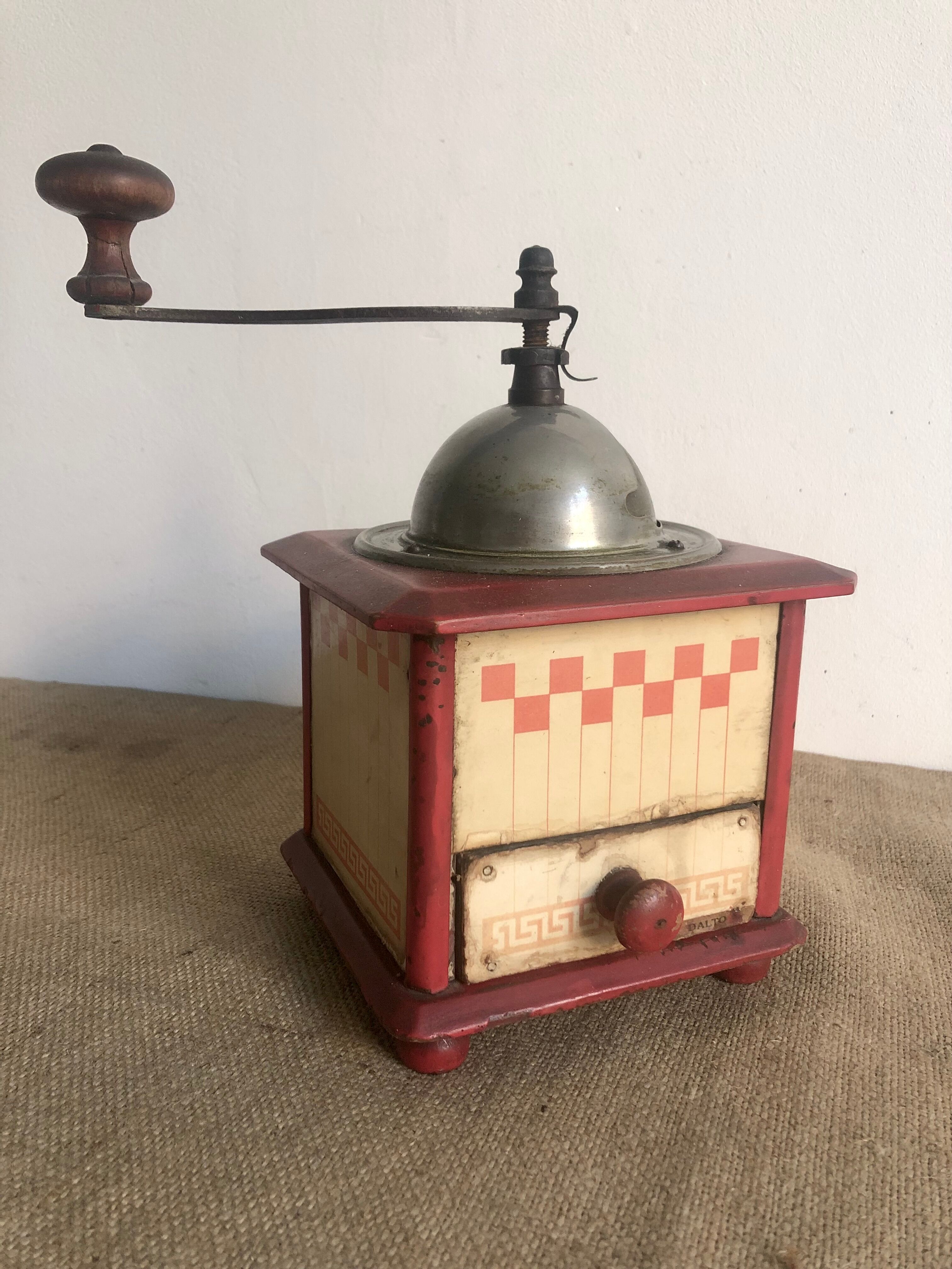 Coffee grinder "Lustucru" - 1932/1939