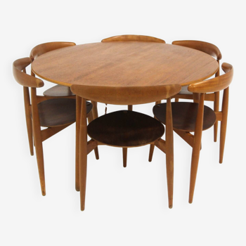 Dining table set, "Heart Chairs, FH4103", Hans J Wegner, Fritz Hansen, Sweden, 1960