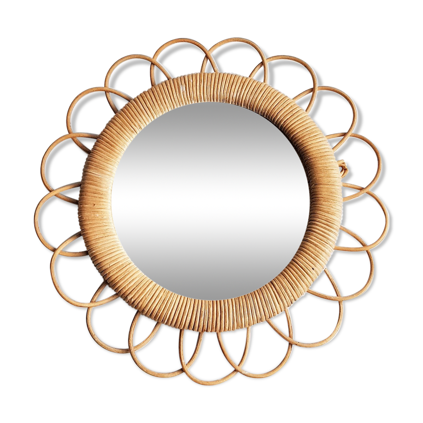 Mirror sun rattan