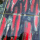 Table basse vintage en métal chromé et céramique