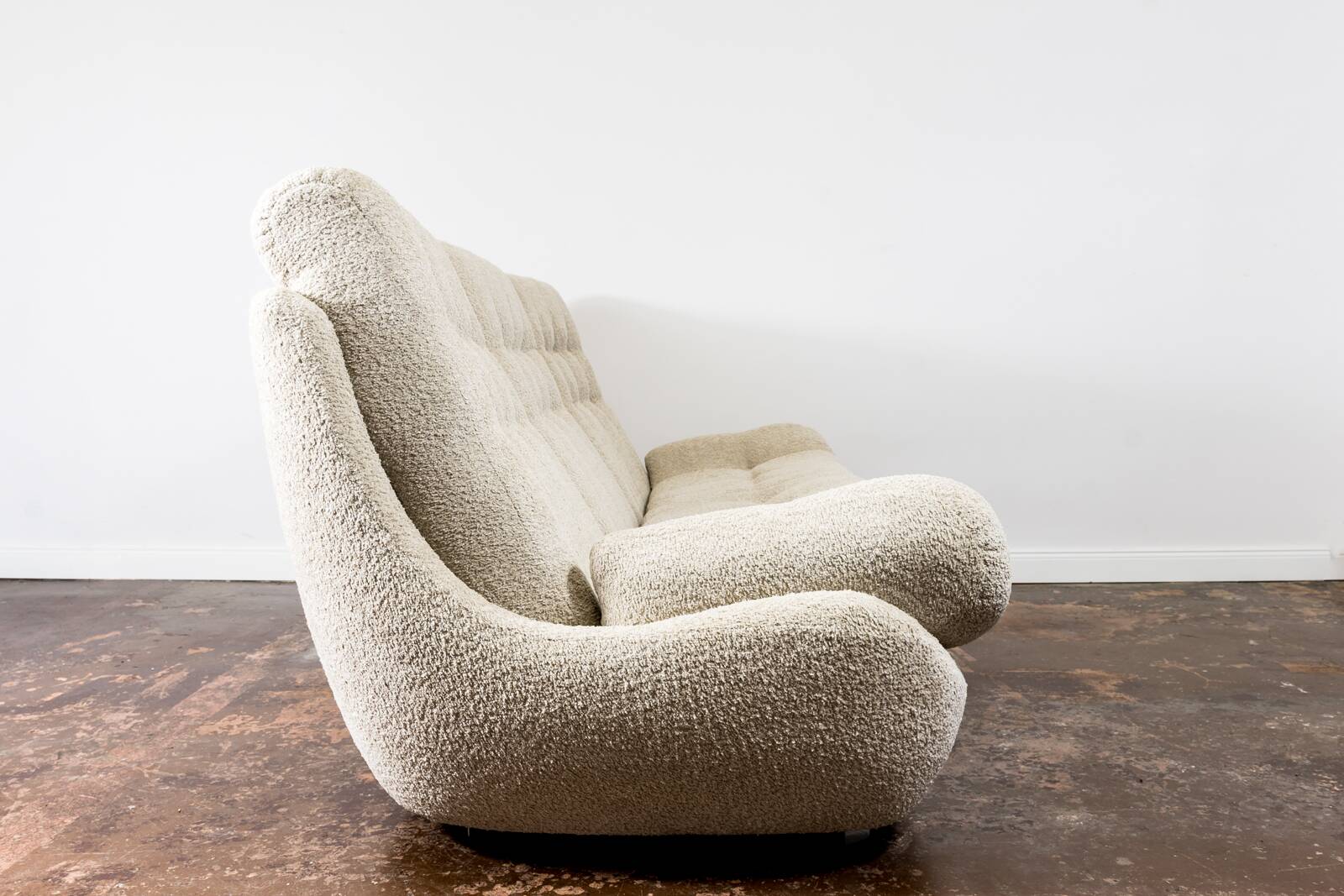 Customizable space age 3 seater sofa Atlantis in beige boucle 1970's, czechoslovakia