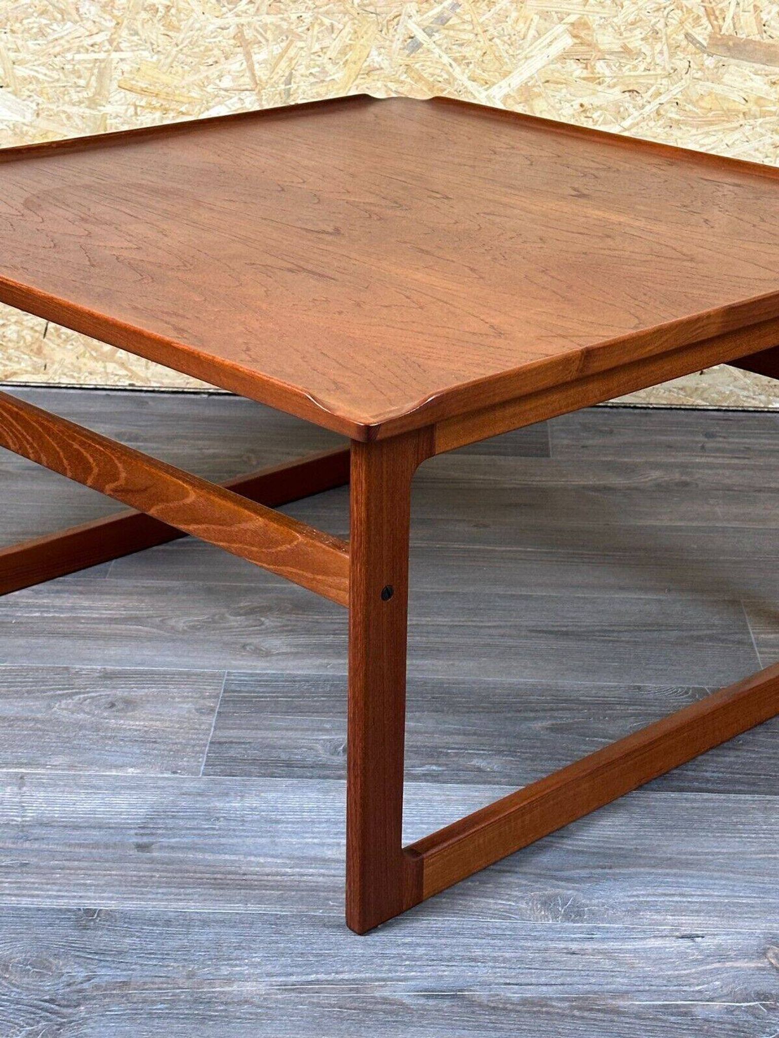 Table basse en teck des années 60-70 Kubus par Jalk Vodder Andersen pour Dyrlund Danemark