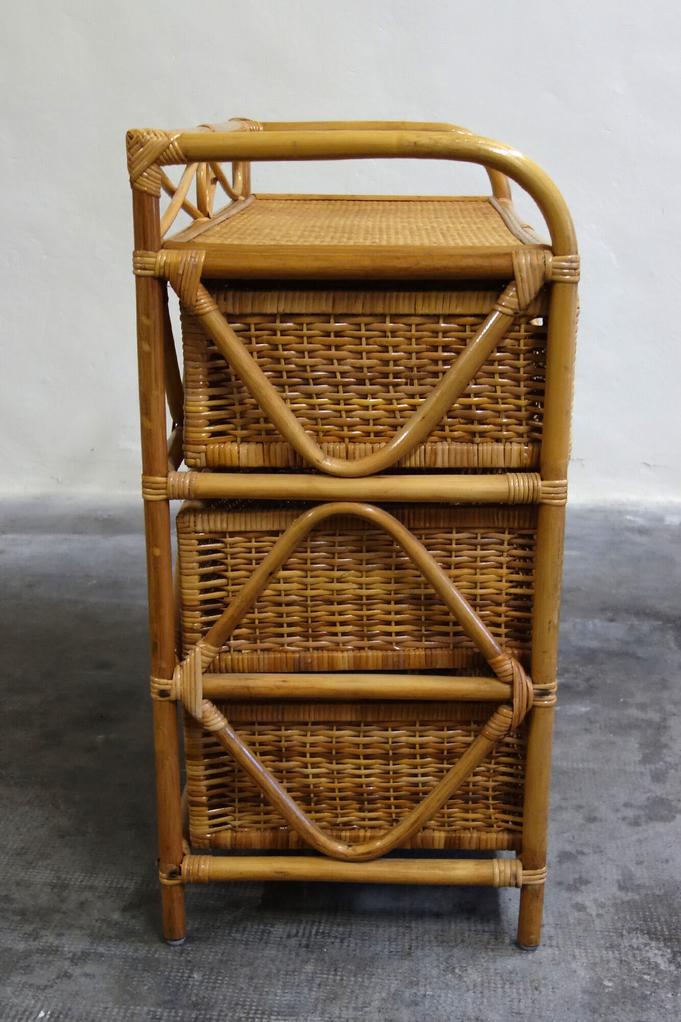 Rattan and bamboo chest of drawers 70s
