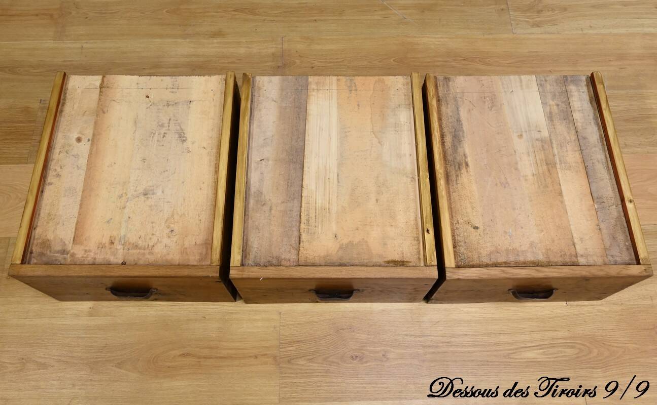 Oak Commercial Furniture – 1900