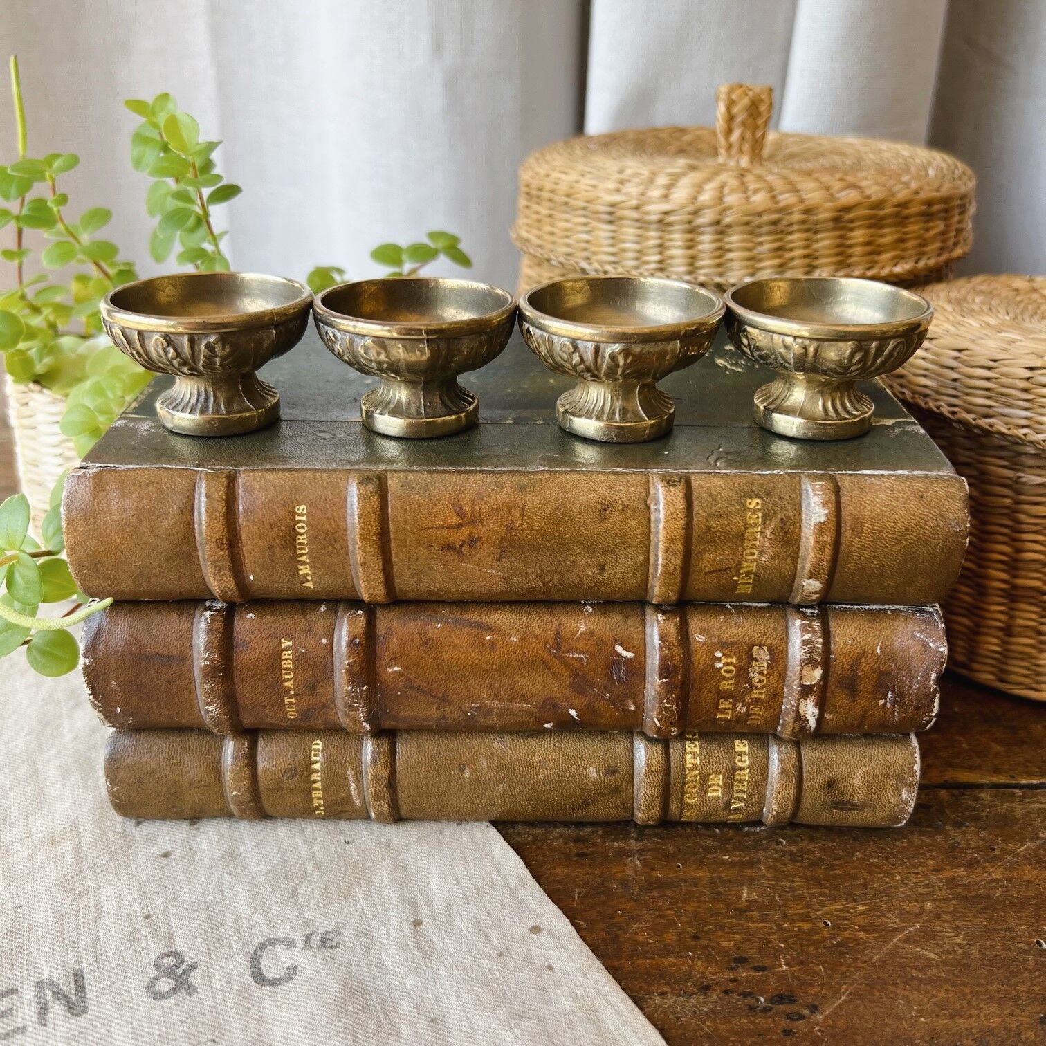 4 small bronze cups