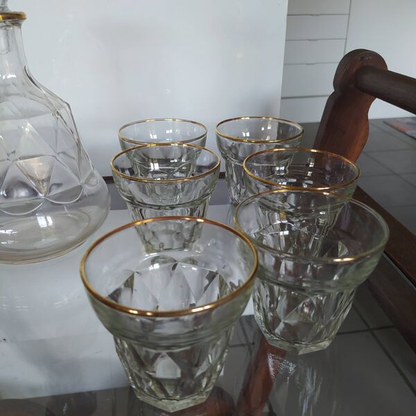 Ensemble verres à vin et carafe en verre bvb france r e g d 1950.