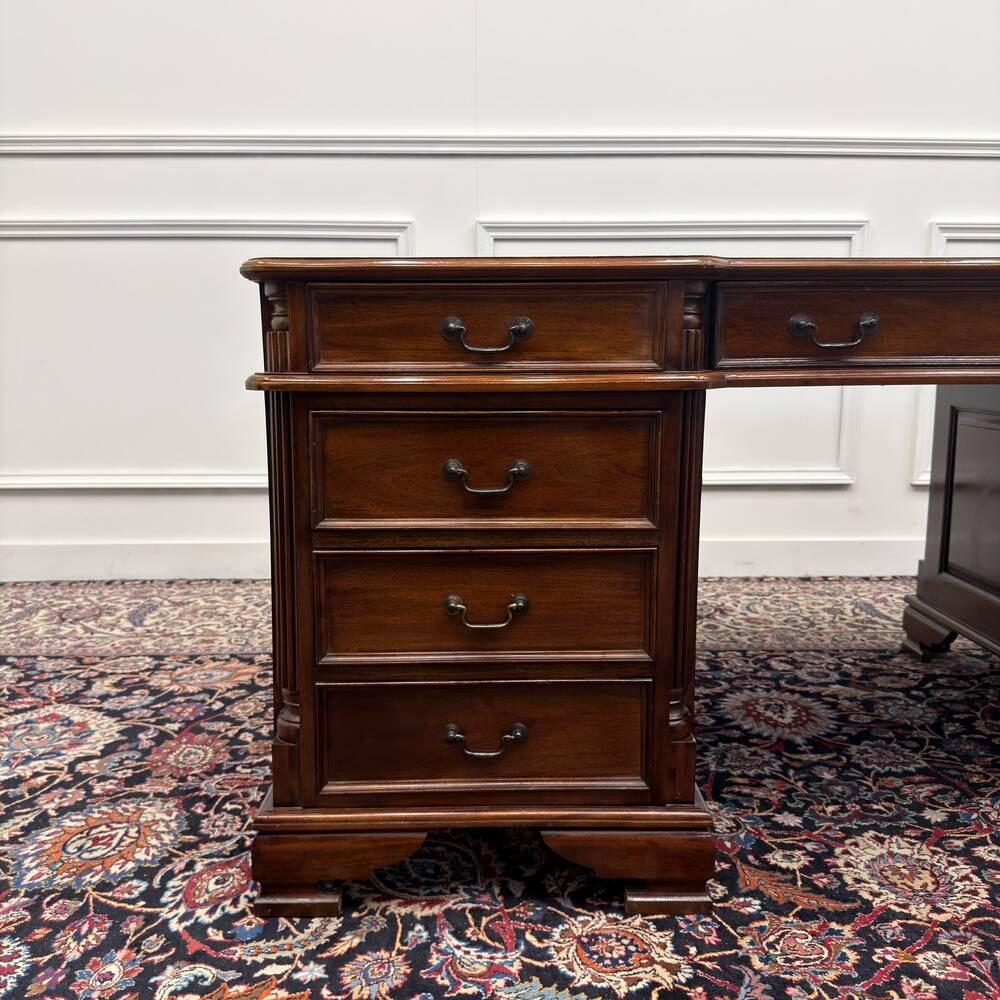 Classic English Partnerdesk Desk