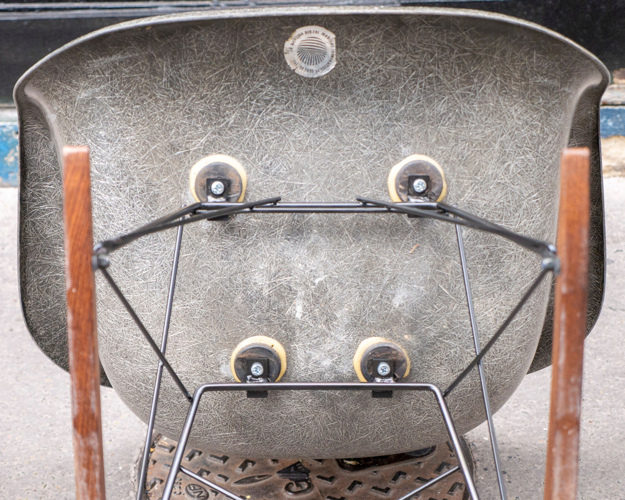 Rocking chair Elephant grey de Charles & Ray Eames pour Herman Miller