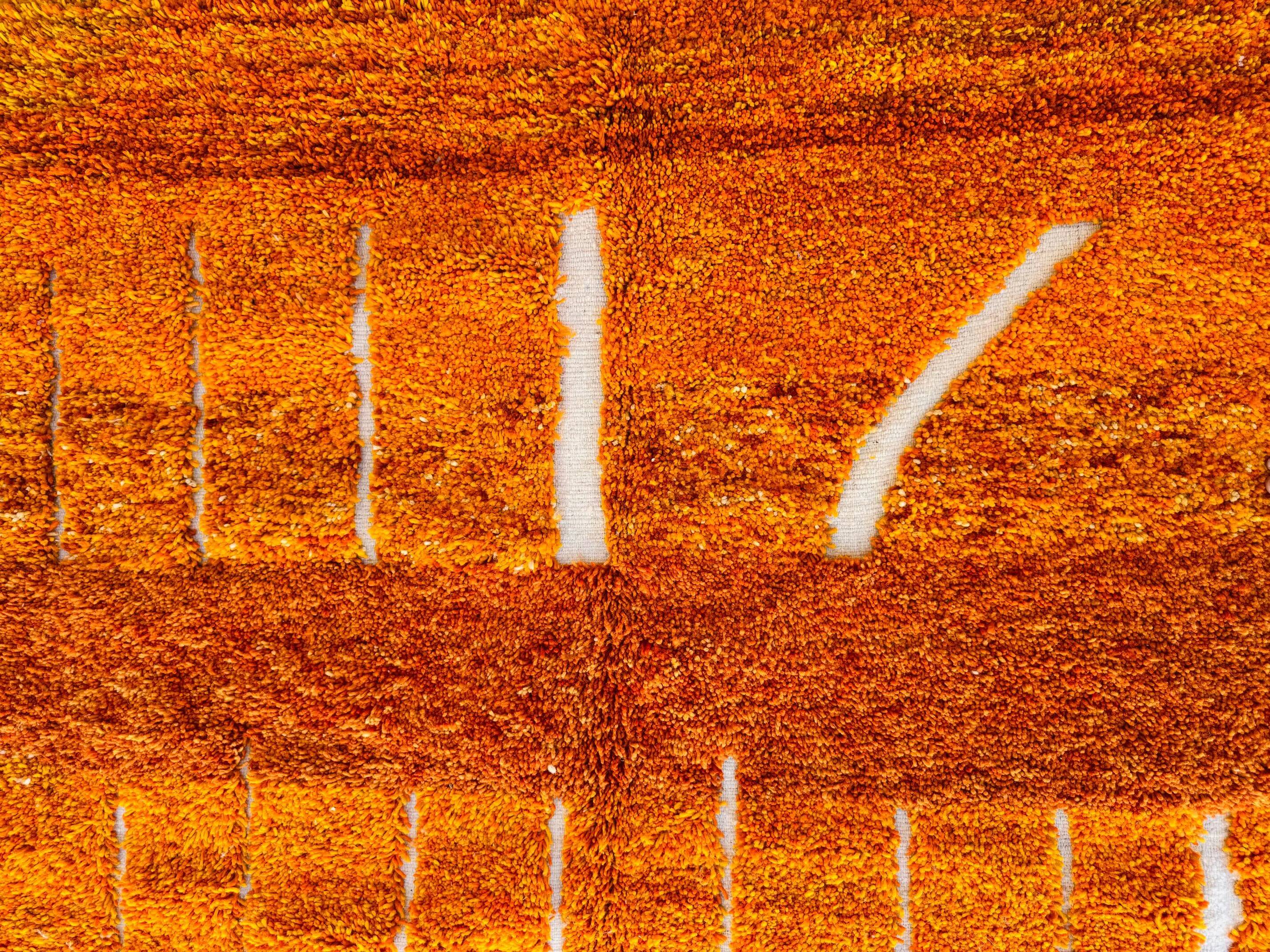 Handmade traditional carpet 250cm x 150cm Moroccan