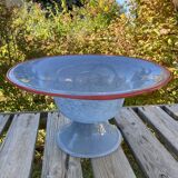 Italian basin blue and red border