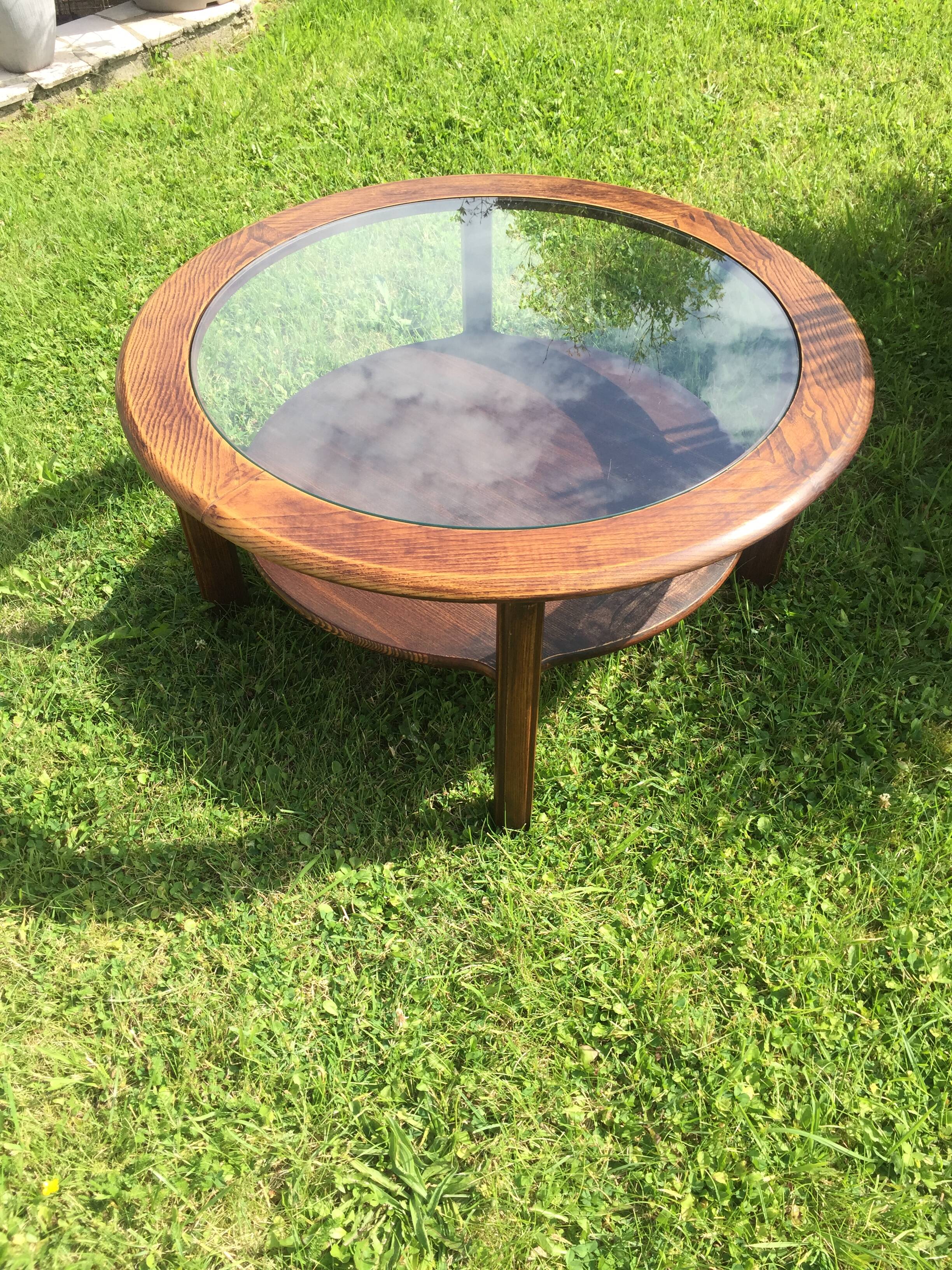 Vintage gplan round coffee table
