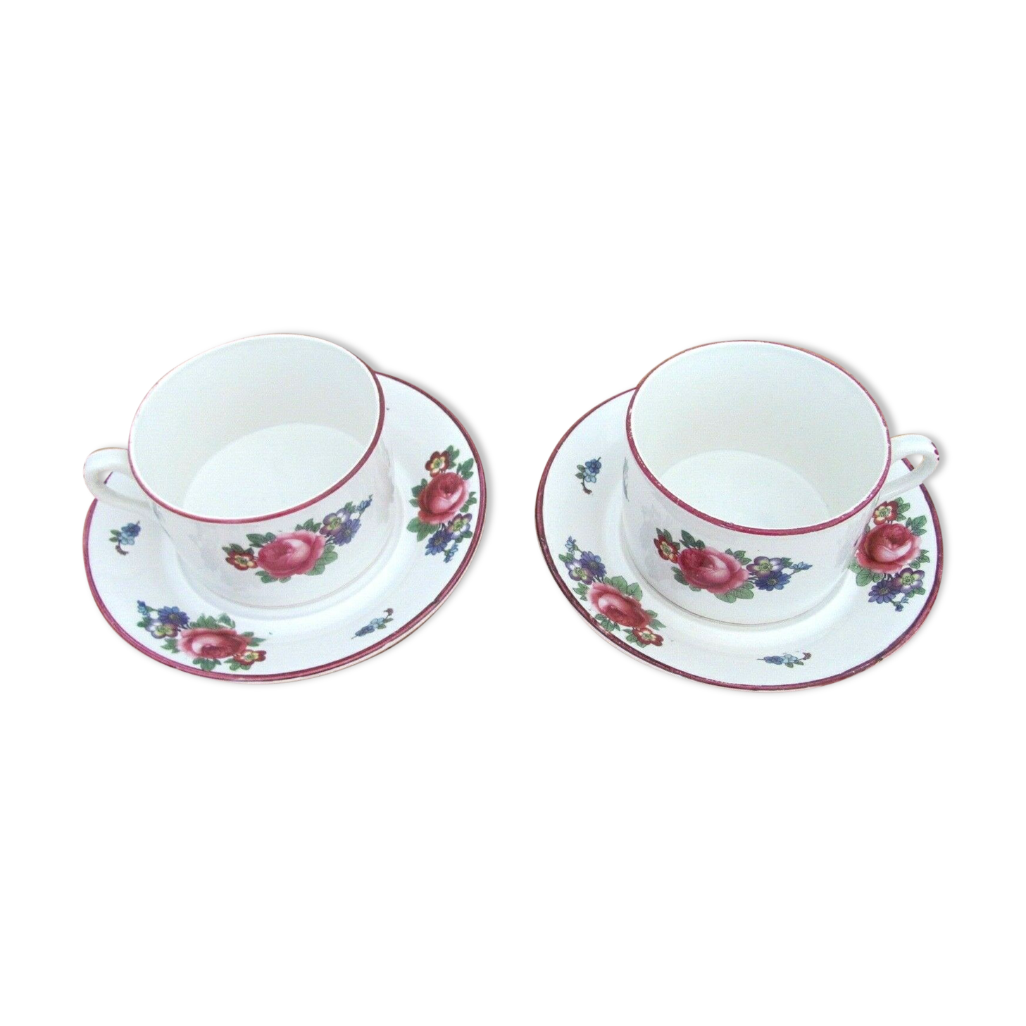 Pair of cups and under cups decorated with roses - Head to head - lunch