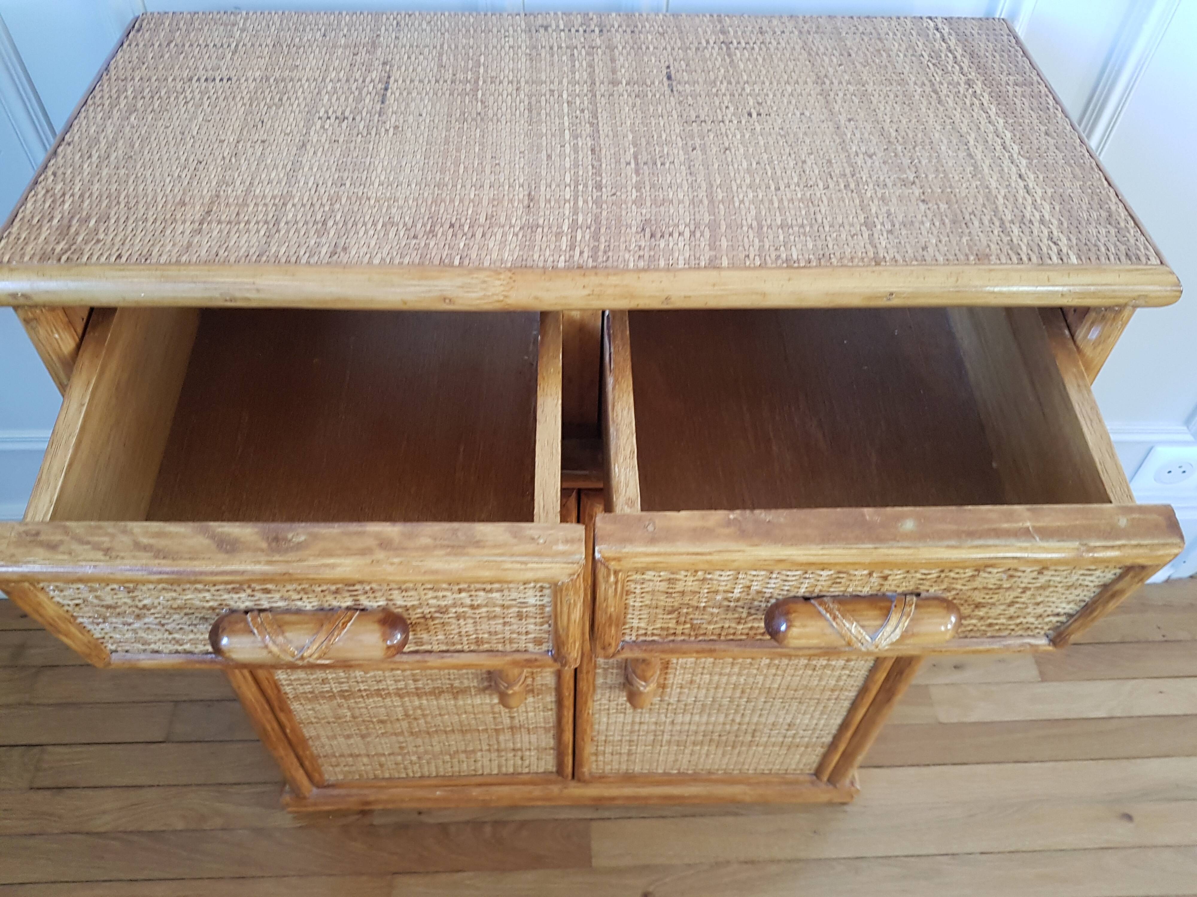 Dresser in rattan and canning