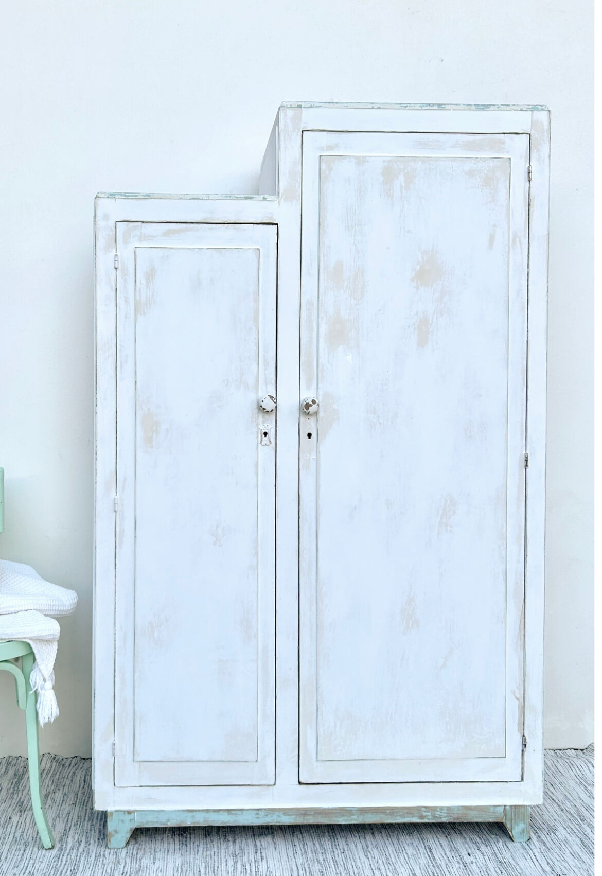 Asymmetrical Parisian wardrobe