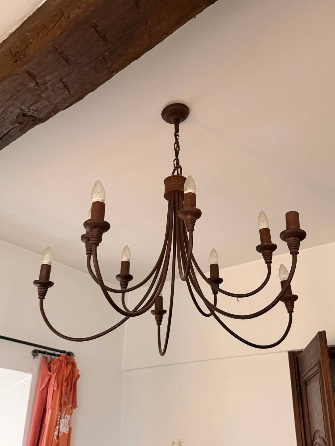 Copper metal chandelier with 10 bulbs