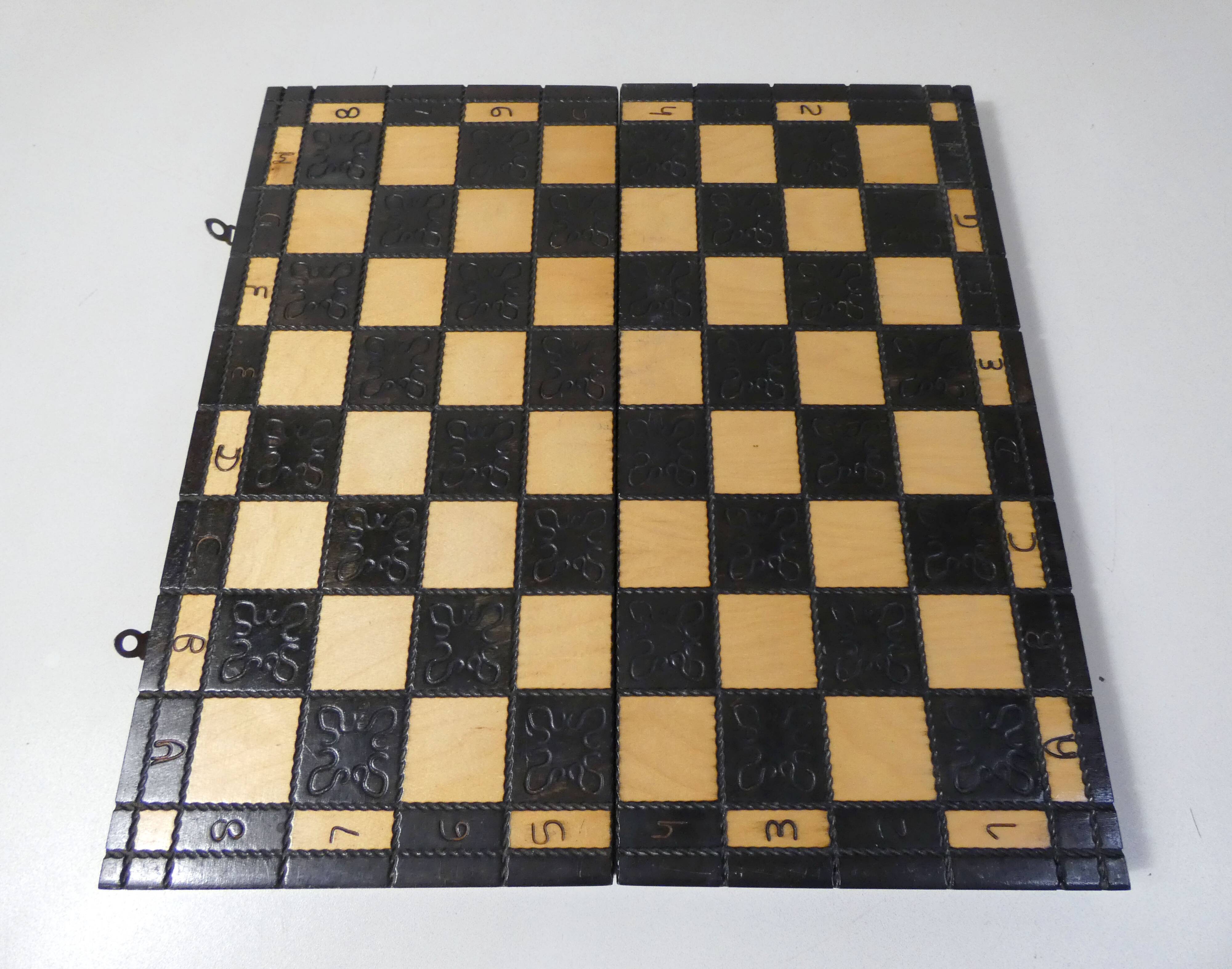 Khokhloma chess game