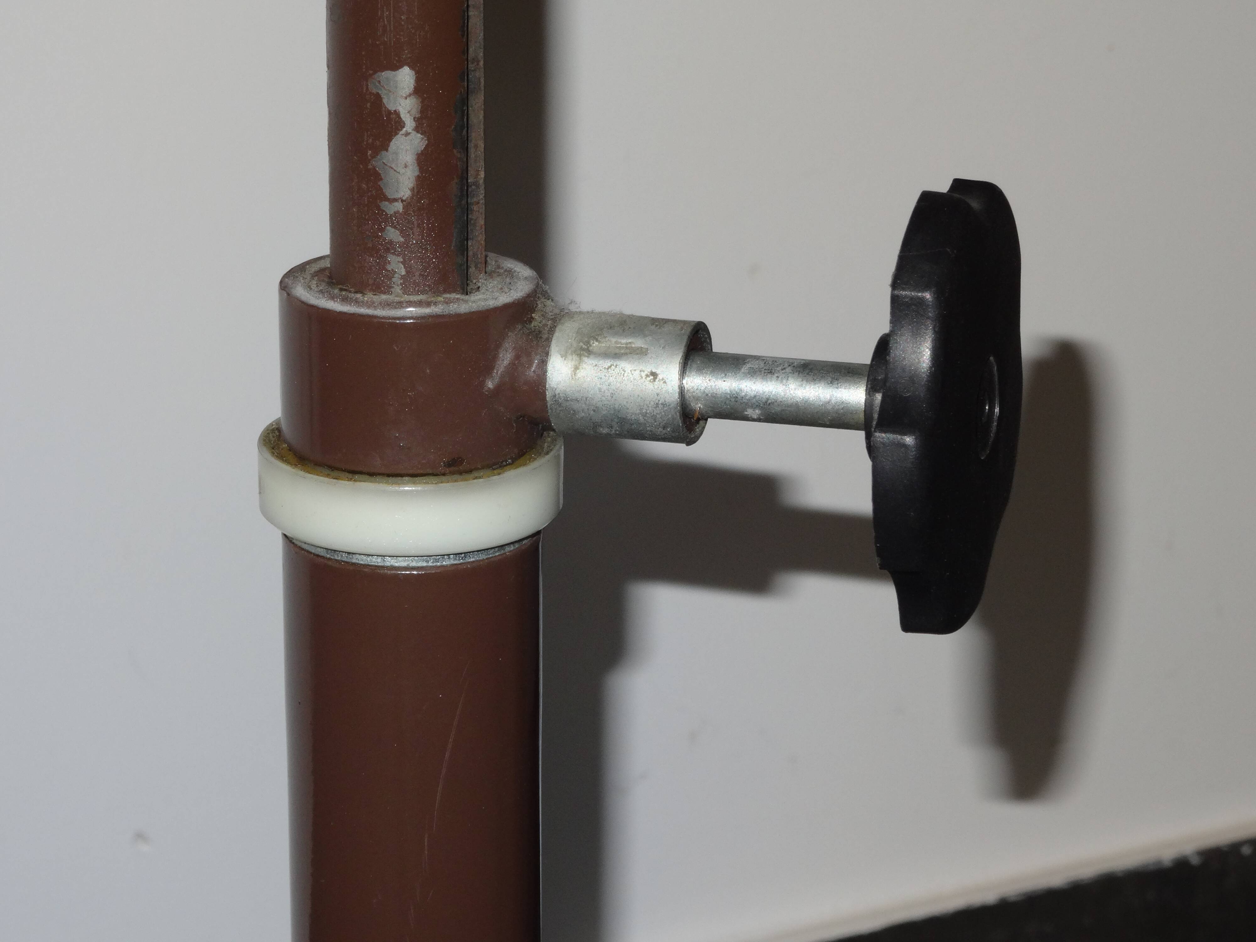 Industrial swivel chair